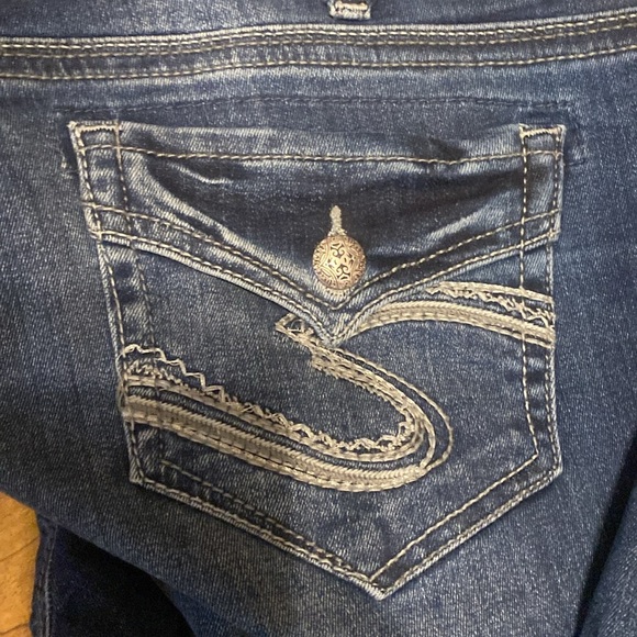 Silver Tuesday Jeans - Picture 5 of 6